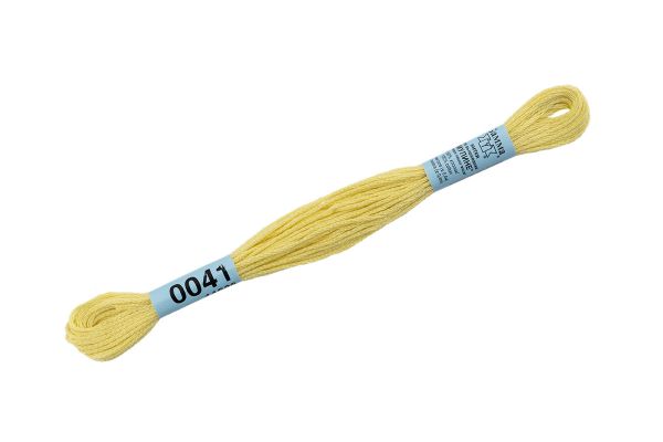 Мулине Gamma 100% хлопок, цв.0041 св.лимонный, 24 мотка по 8 метров