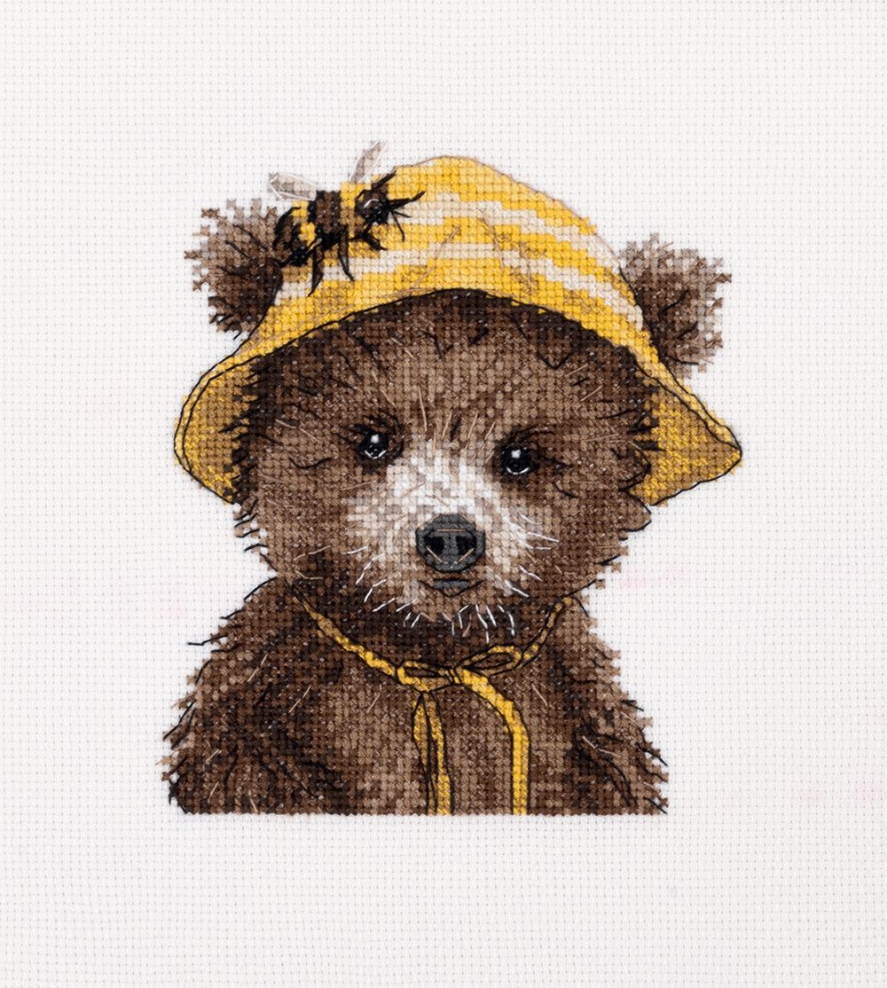 Набор для вышивания нитками Klart 8-584, Мишка пчеловод, 14.5х14.5 см