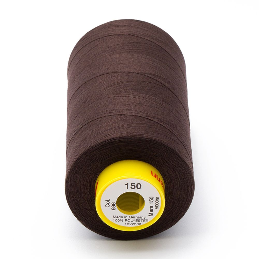 Нитка особо тонкая Gutermann Mara №150 (150/2), 5000 м, 713961, цв. 696 темный шоколад, 1 катушка