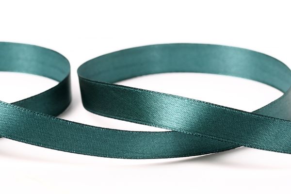 Лента атласная 1-сторонняя 12.0 мм / 33±2 метра, 084 серо-зеленый, Gamma