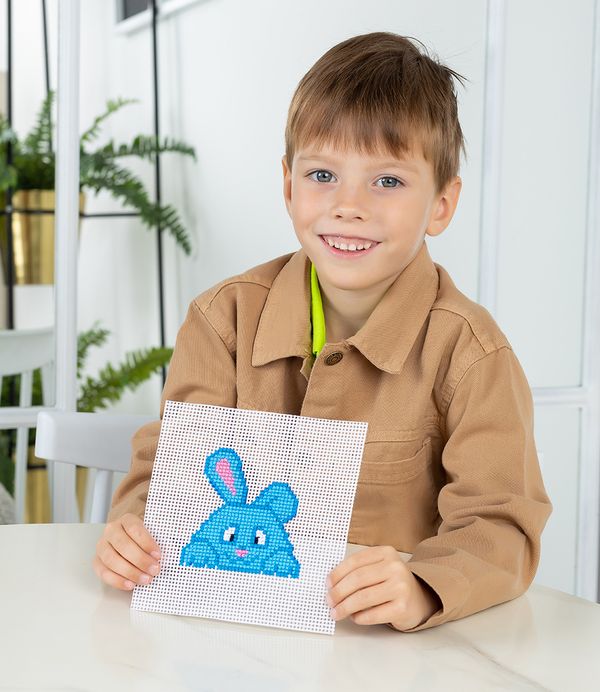 Набор для вышивания нитками Klart, Детские истории. Зайка, 12х12 см