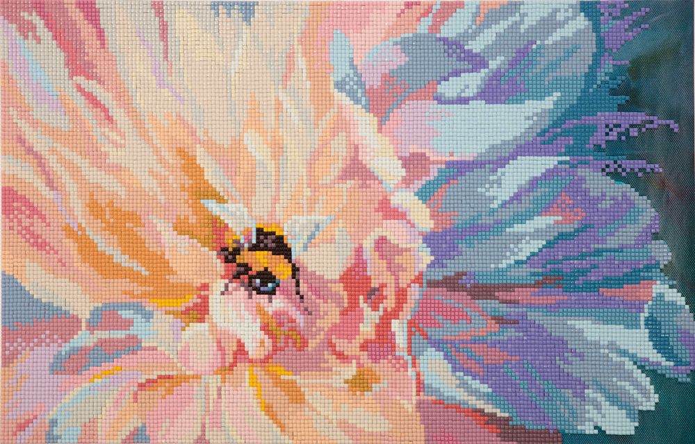 Алмазная (кристальная) мозаика Фрея ALVR-227, Шмель на пионе, 40х25 см