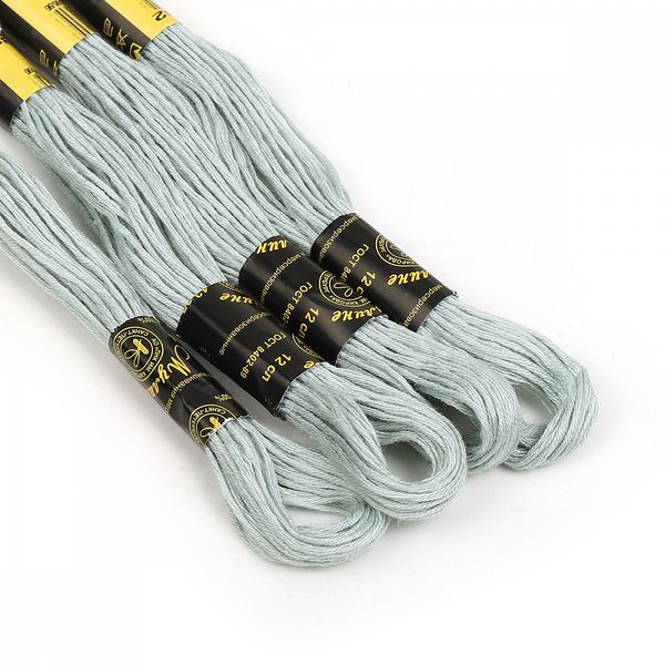 Мулине ПНК им.Кирова цв.9282 бл.зеленый, 24 мотка по 8 метров