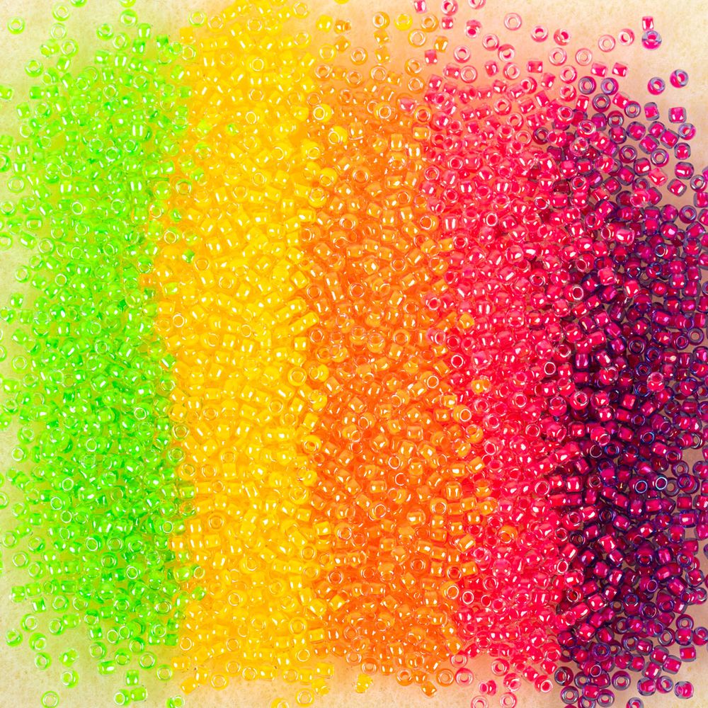 Бисер Япония Toho 11/0 круглый 3 ASSORTI 2.2 мм, 5х5 г, №01