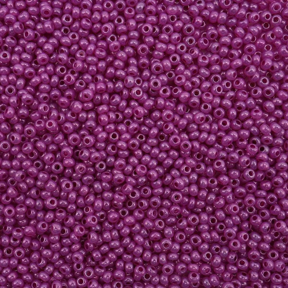 Бисер Preciosa алебастр с цветным покрытием 10/0 (2.3 мм), круг.отв., 50 г, (17325)