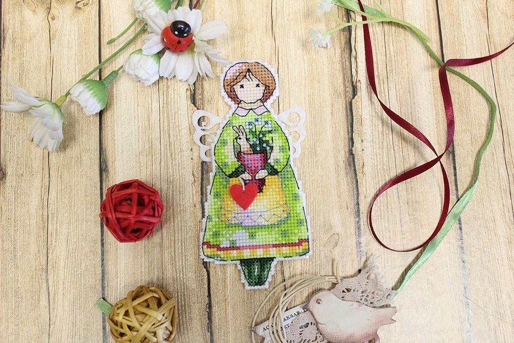 Набор для вышивания нитками МП Студия (Жар-птица), Ангел весны, 13х6 см