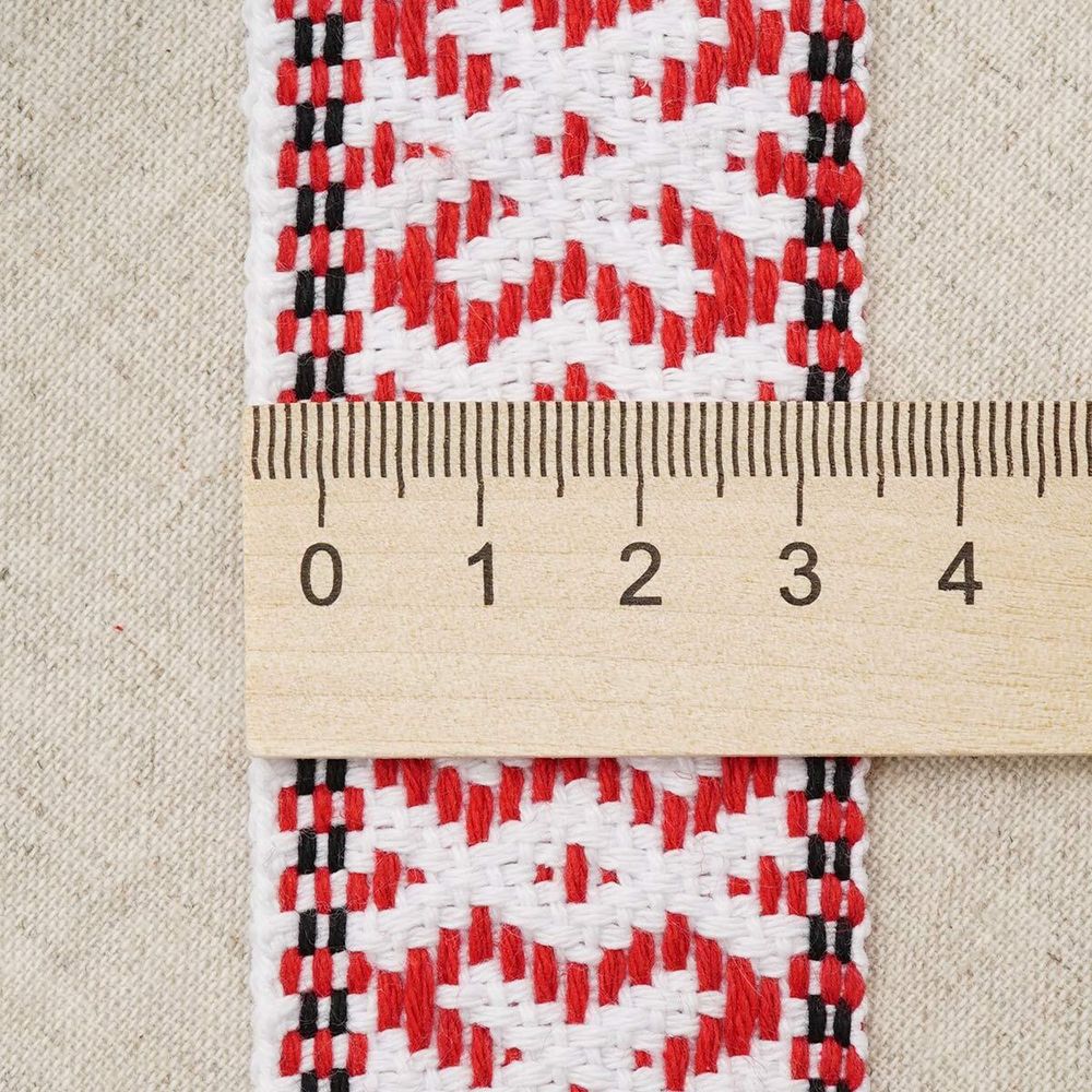 Лента для поясов 38 мм / 25 метров, рис. 9852, белый/красный/черный, С3822Г17