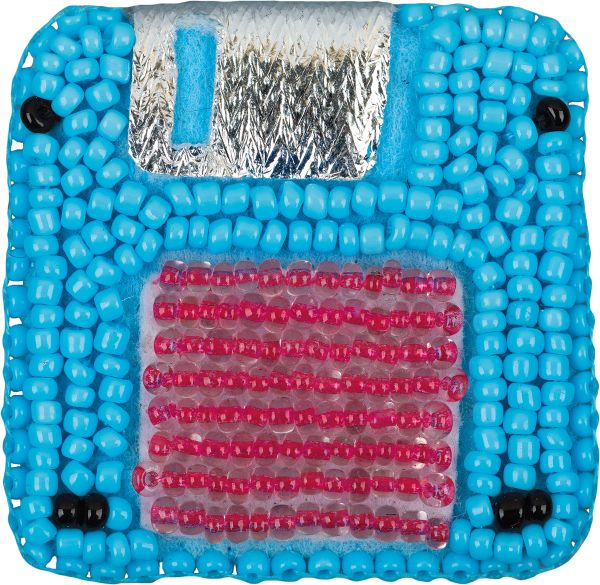 Набор для вышивания Klart 10-043, Брошь. Дискета, 4.5х4.5 см