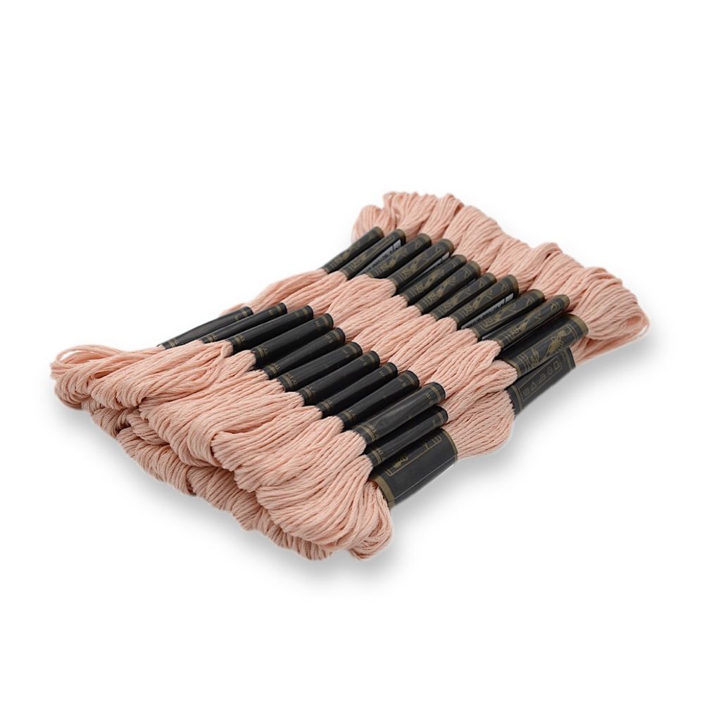 Мулине Bestex, цв.702, 24 мотка по 8 метров