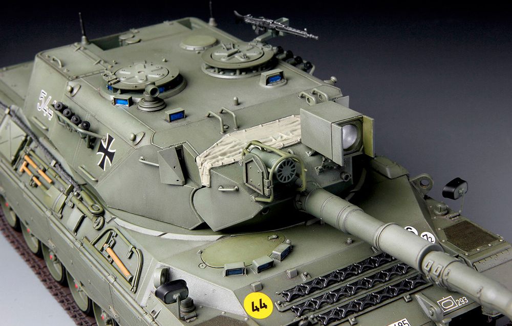 Модель сборная: танк, Main Battle Tank Leopard 1 A3/A4 1/35, Meng TS-007
