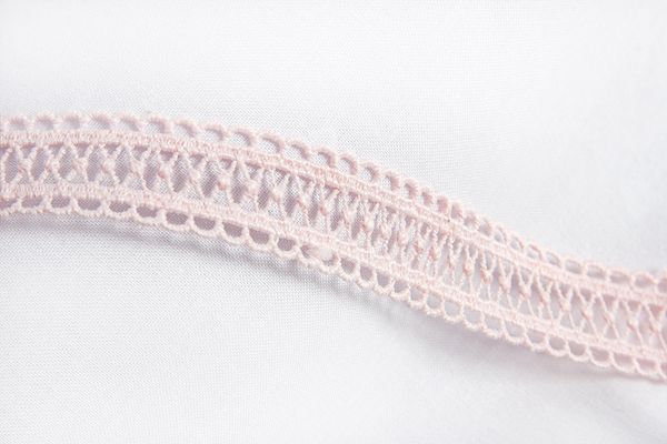 Кружево гипюр (плетёное) 21 мм / 10 м, розовый, Gamma GGM-2103