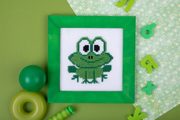 Набор для вышивания нитками Klart, Детские истории. Лягушка, 12х12 см