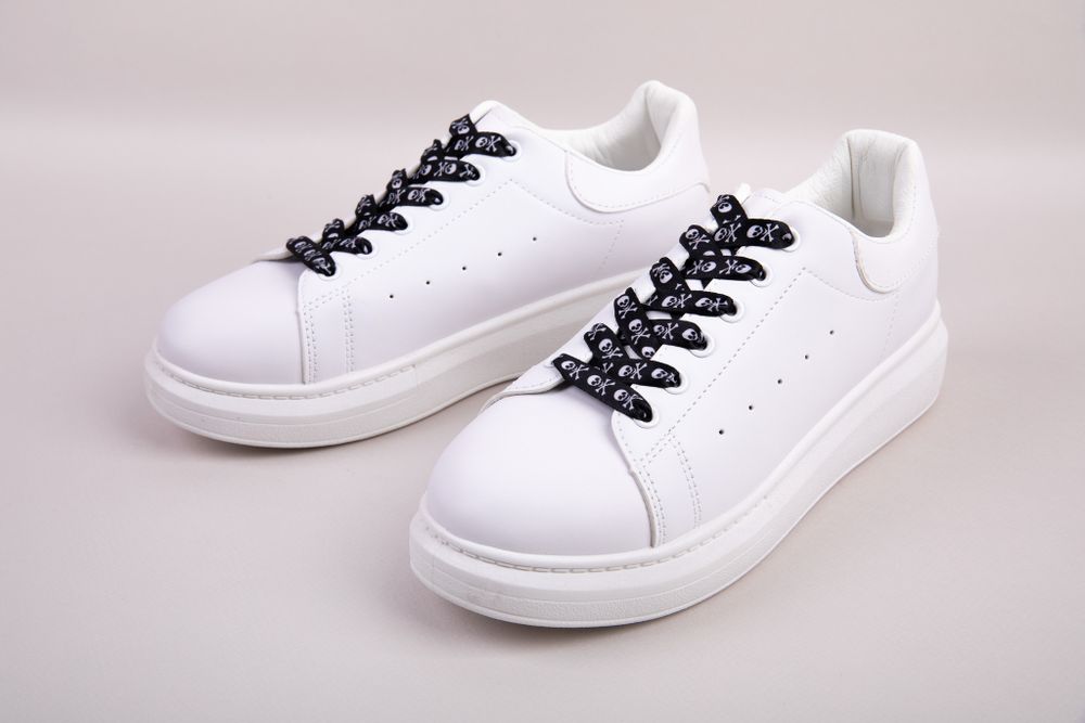 Шнурки 10 мм, 120 см, 1 пар(a), №01 черный (череп белый), Gamma SHL-01/01