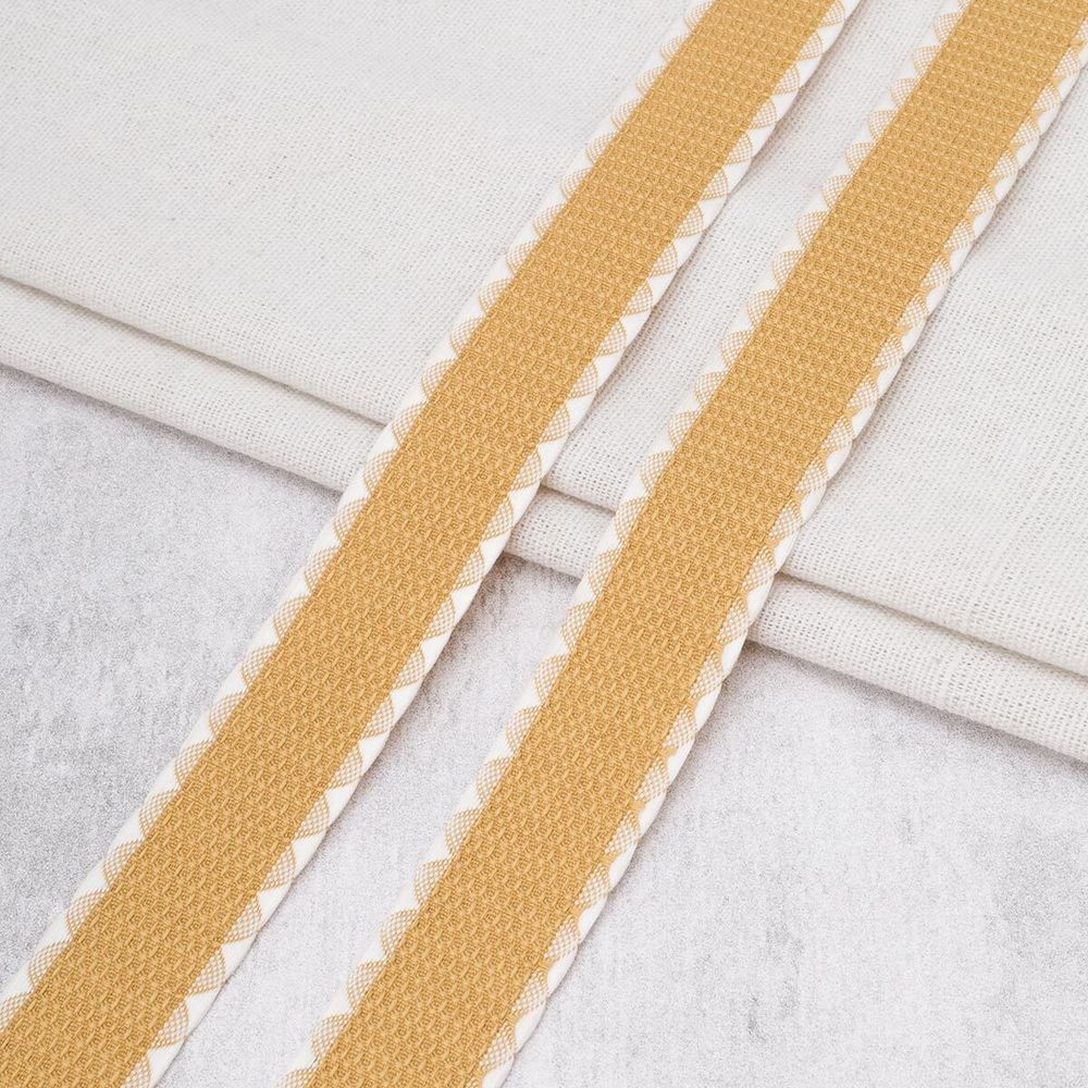 Тесьма (лента) окантовочная 28 мм / 91.44 метра, 5.075 г/пог.м, декоративная, 04 жёлтый, 3Al360