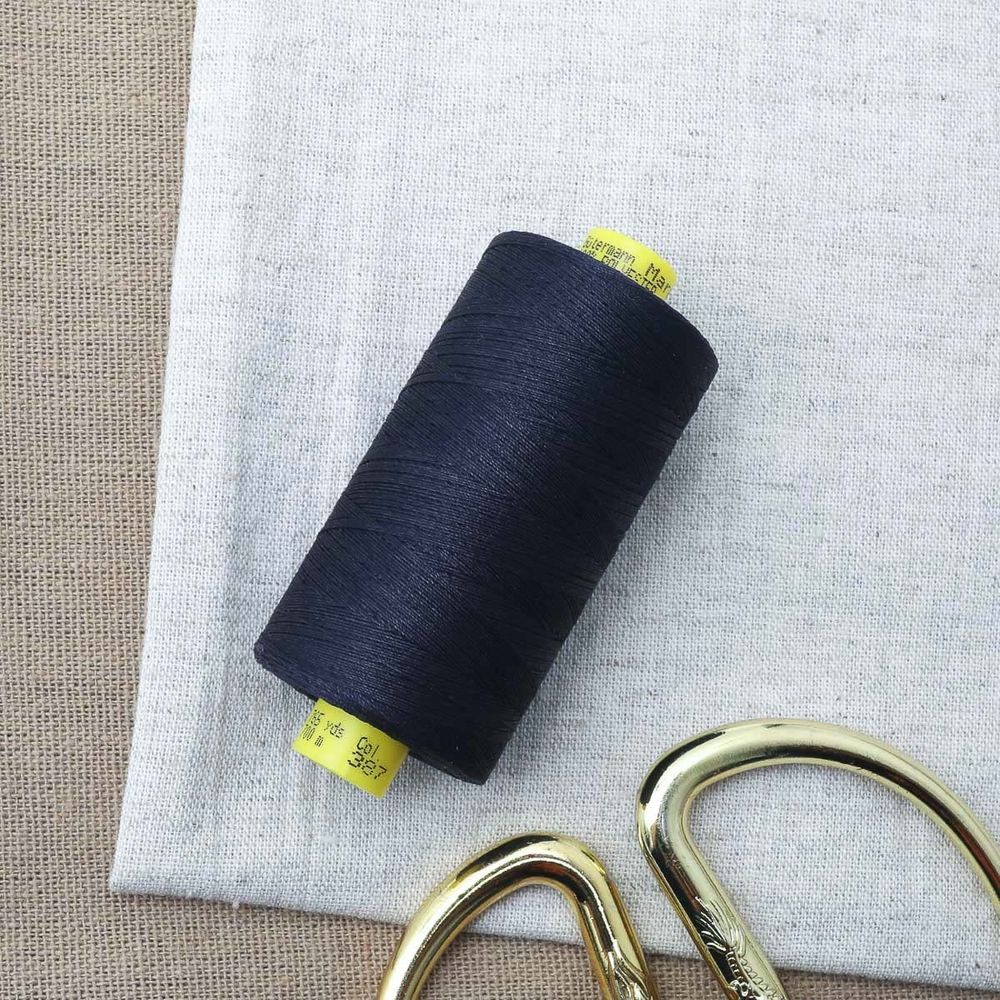 Нитка универсальная Gutermann Mara 70/2, 700 м, 702170, 387 чернильно-черный, 1 катушка