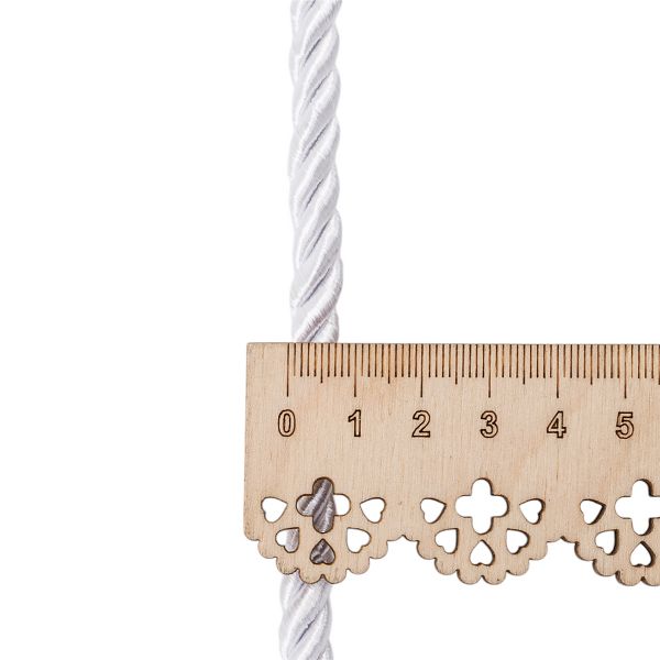 Шнур витой 8мм / 18,29м, 047 белый