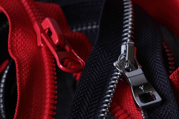 Молния трактор Т7 (7 мм) 1 зам., разъем., 50 см, 145 т.красный, G3071 Gamma, 10 шт