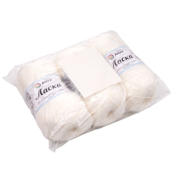 Пряжа Astra Premium (Астра Премиум) Ласка / уп.3 мот. по 100 г, 370 м, 001 белый