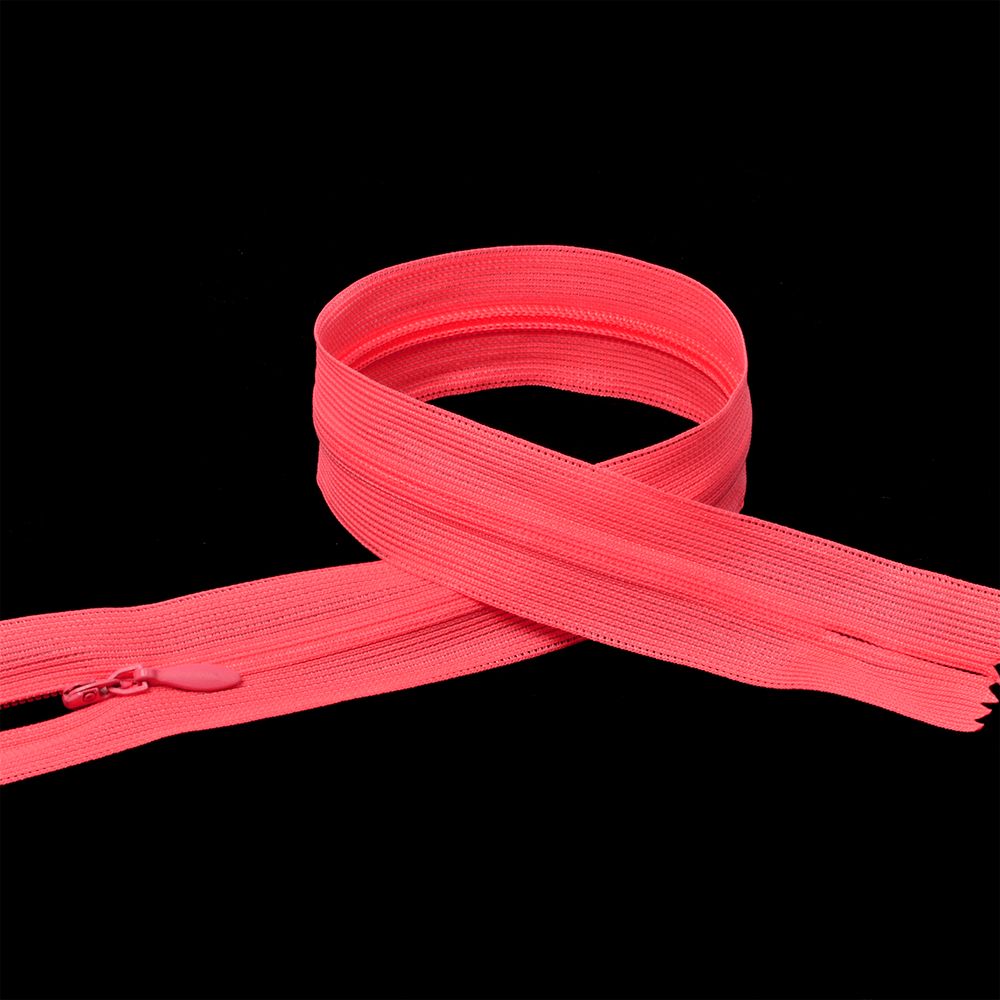 Молния потайная (скрытая) Т3 (3 мм) 1 зам., н/раз., 20 см, цв.F335 розовый неон уп.50 шт Молния потайная (скрытая) Т3 (3 мм) 1 зам., н/раз., 20 см, цв.F335 розовый неон уп.50 шт