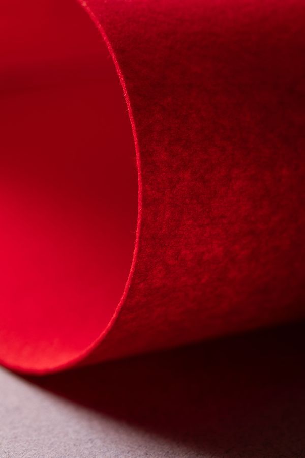 Фетр листовой жесткий 1.2 мм, 33х53 см, 911 красный, Gamma FKS12-33/53