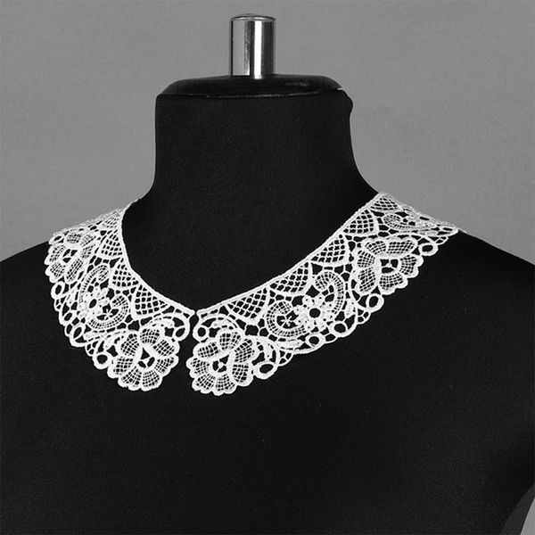Пришивной кружевной воротник арт.TTR.12GY0009 25,4см цв.белый уп.50 комп, Kruzhevo