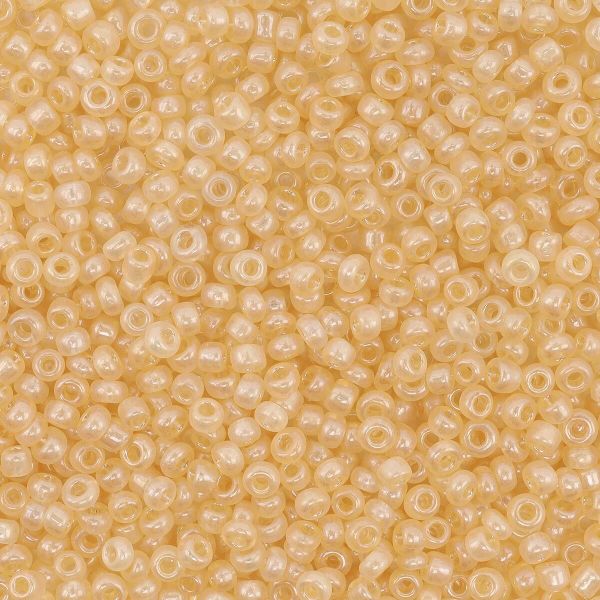 Бисер Astra&Craft 11/0 (2.1 мм), 200 г (10х20 г), цв. 102 св. золотой/прозрачный, глянцевый