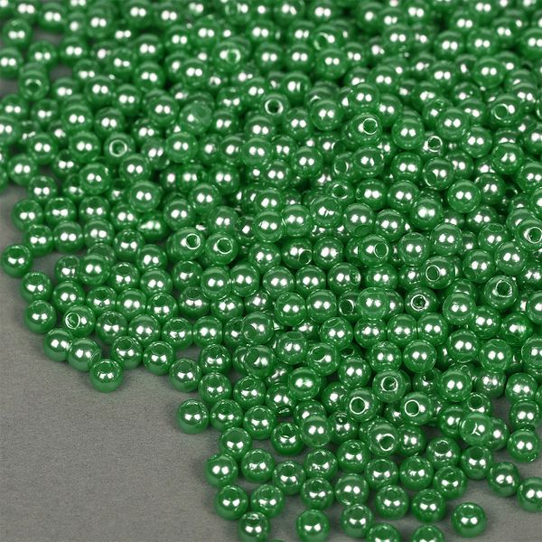 Бусины пластик (перламутр) ⌀4 мм, цв.035 изумруд, уп.500г (15000 шт), Magic4Hobby