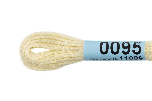 Мулине Gamma 100% хлопок, цв.0095 св-кремовый, 24 мотка по 8 метров