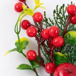 Веточка хвойная с ягодами 3 шт, 26 см, 01, Blumentag VDF-125