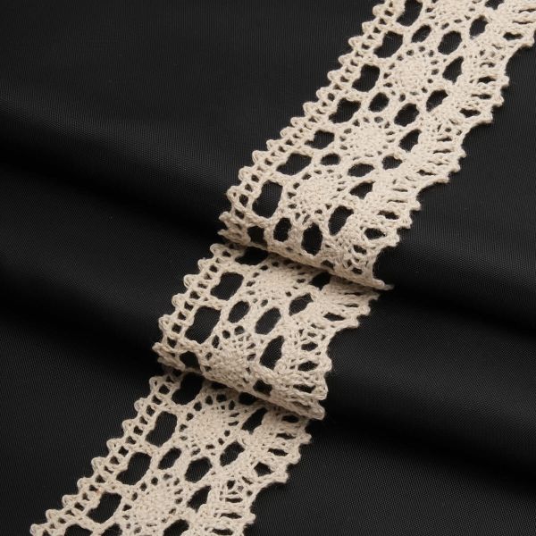 Кружево вязаное (тесьма) 35 мм / 25 м, беж, одностороннее