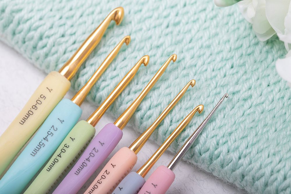 Крючок для вязания двухсторонний металл ⌀5.0 -6.0 мм, 13.5 см, пластик, с прорезиненной ручкой, Gamma RHD