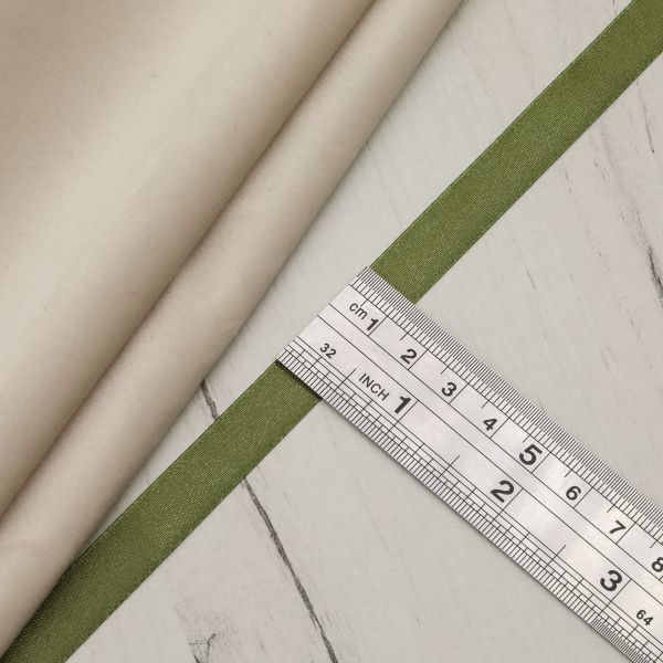 Лента атласная 1-сторонняя 12.0 мм / 22.86±1 метров, 108 хаки, Globus