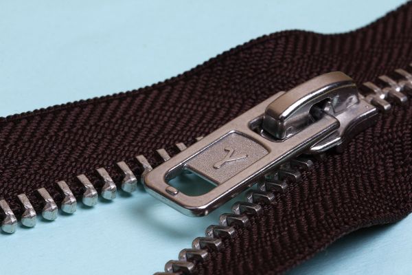 Молния металл Т5 (5 мм) 2 зам., разъем., 55 см, никель, 002 черный, ZIP 5N-2 Gamma, 10 шт