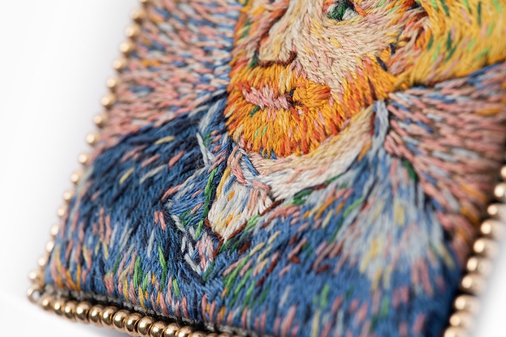 Набор для вышивания нитками Panna, Живая картина. брошь Автопортрет в соломенной шляпе, 5х6 см