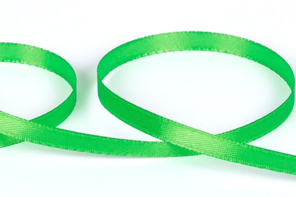 Лента атласная 1-сторонняя 6.0 мм / 33±2 метра, №505N(16-6230) салатовый, Gamma