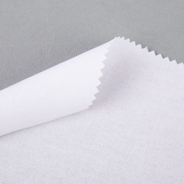 Дублерин воротничковый (сорочечный) сплошной 210 г/м², 112 см / рул. 50 метров, белый, G-154sc Gamma