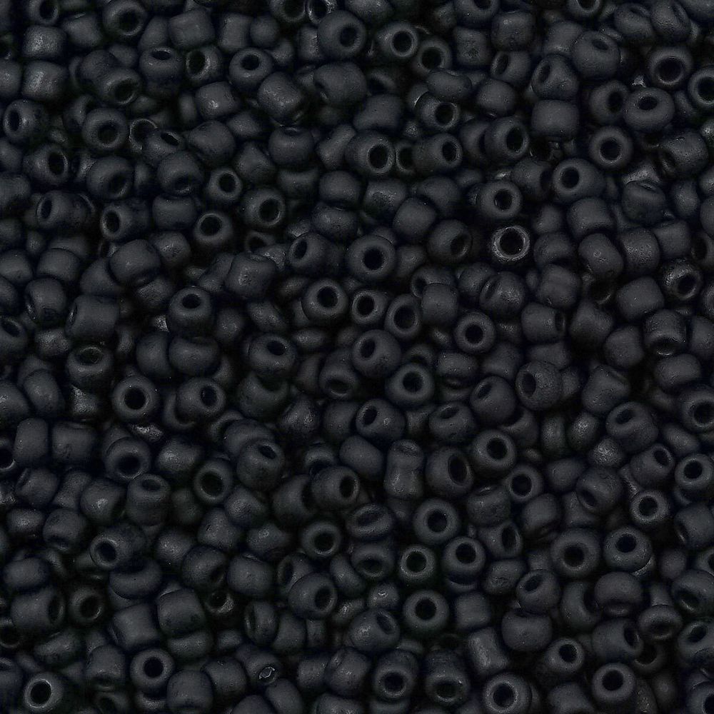 Бисер Astra&Craft 11/0 (2.1 мм), 500 г, цв. M49 черный/непрозр.матовый
