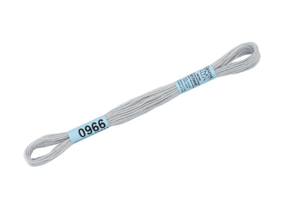 Мулине Gamma 100% хлопок, цв.0966 бл.серый, 24 мотка по 8 метров