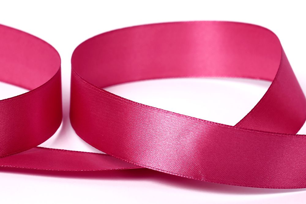 Лента атласная 1-сторонняя 25.0 мм / 33±2 метра, 070 т.розовый, Gamma