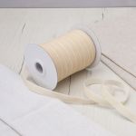 Лента бархатная (тесьма) 09.0 мм / 32.9±2 метров, 0081-1006, 28 сливочный