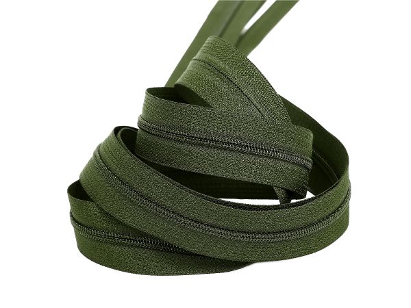 Молния рулонная витая (спираль) Т3 (3 мм), УСИЛЕННАЯ, НА БОБИНЕ, S-567 хаки (цв.SBS) / 200 метров