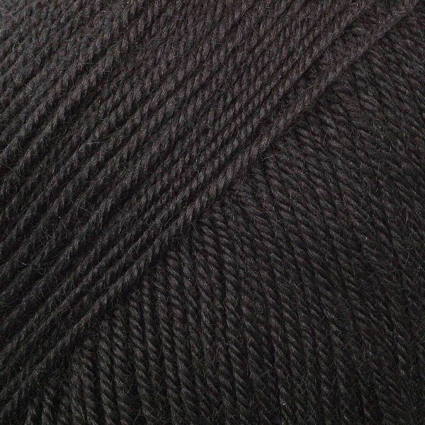 Пряжа Люблю вязать Зефир / уп.3 мот. по 100 г, 295 м, 999 черный