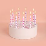 Набор свечей для торта 39 г 0.8 см, 12х12 шт, 03_белые в цветочек_12 держателей, Boomzee BCD-35