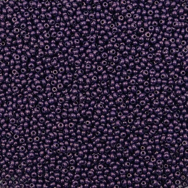 Бисер Preciosa окрашенный с жемчужным покрытием 10/0 (2.3 мм), круг.отв., 50г, (33062)
