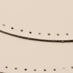 Заплатки пришивные из кожи, овал 8х10,9см с перфорацией, 2 шт, 100% кожа, 06 бежевый, 9124