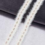 Тесьма отделочная твидовая 20 мм / 82.29 метра, пушистая с люрексом, белый, 3Al287