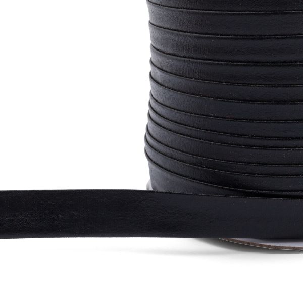 Косая бейка кожзам 15 мм / 45 метров, черный