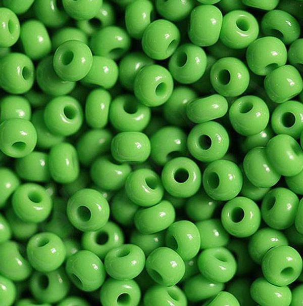 Бисер Preciosa непрозрачный 10/0 (53230), круг. отв, 50г (Ч)