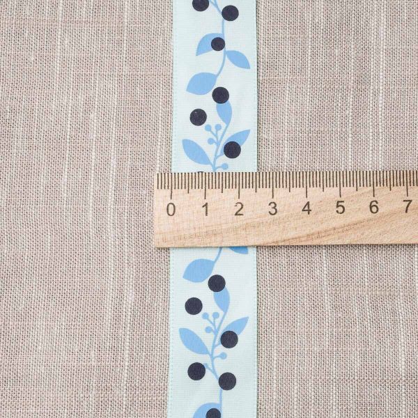 Лента атласная с рисунком 25.0 мм / 22.5±1 метров, Ягодная ветвь, голубой, Globus