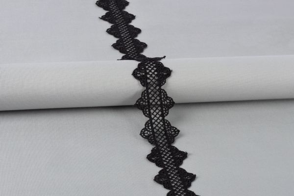Кружево гипюр (плетёное) 35 мм / 10 м, GP002BL черный, Gamma GGM-3505